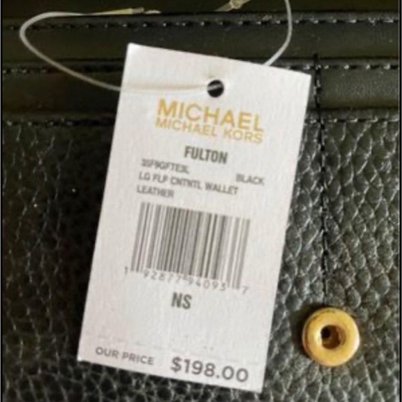 Authentic Michael Kors Wallet For Women - Picture 2 of 3